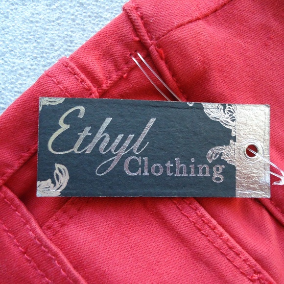 Ethyl Clothing Women's Red Stretch Denim Jeans Size-2 - Picture 5 of 8